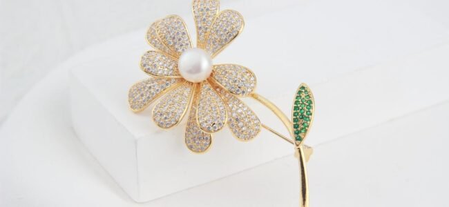 broche